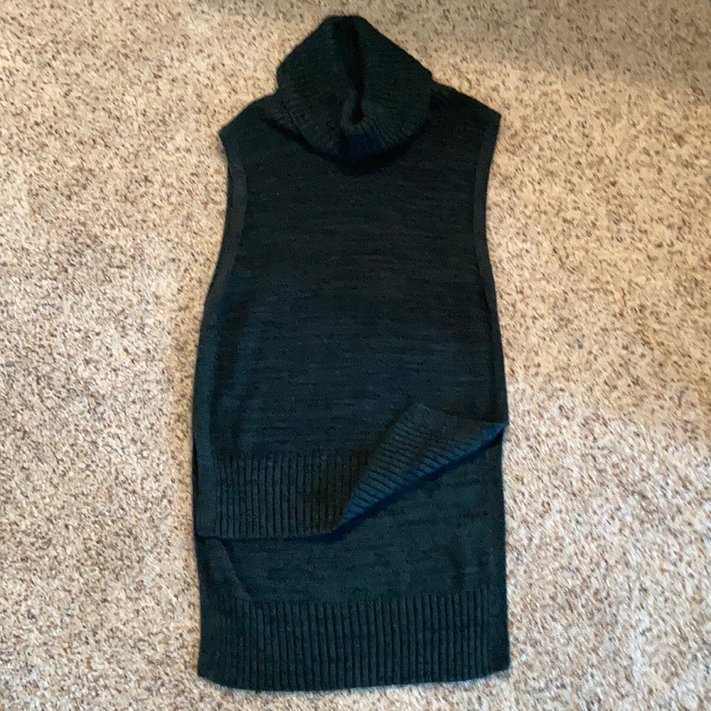 Banana Republic Sweater Vest Size Sm